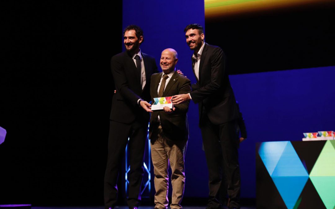 Garbajosa y Oriola “orgullosos” por el Premio DEX a la Excelencia: “El Mundial ha sido increíble”